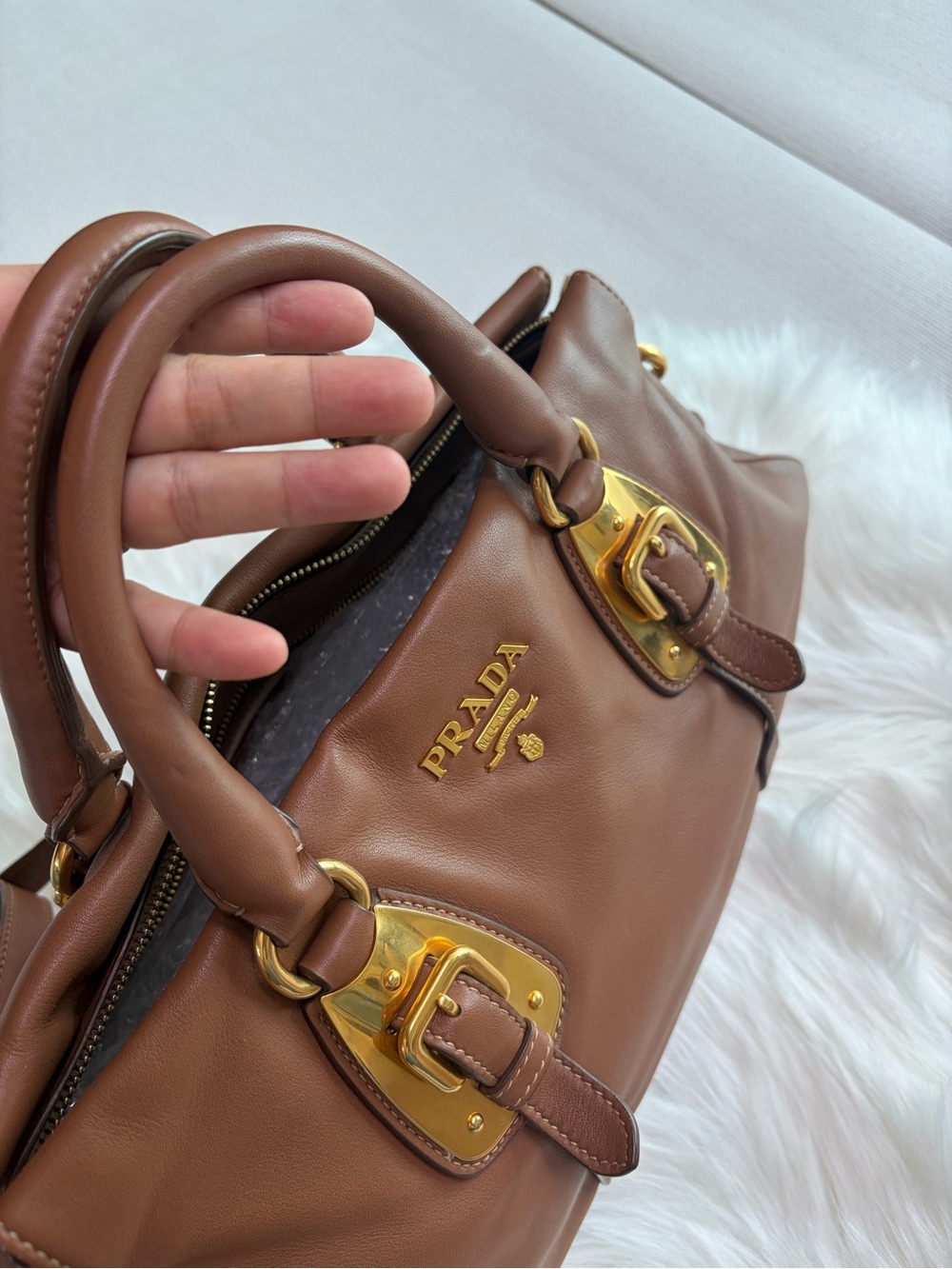 Prada Brown Leather Tote Bag with Adjustable Strap - Picture 5 of 11